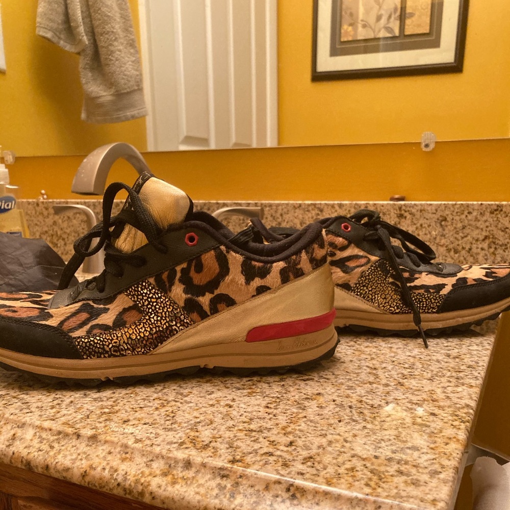 Leopard Tennis shoes